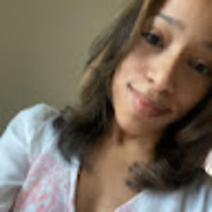 Meet your Posher, Kenadeesimone